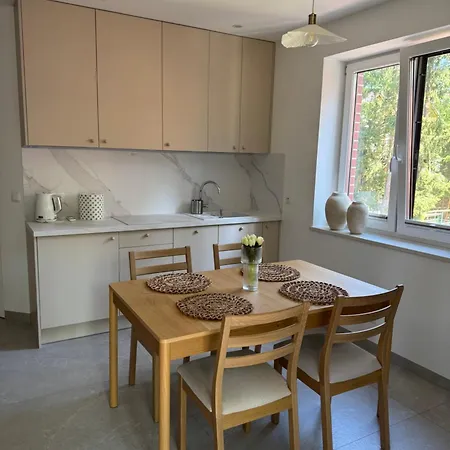 Apartment Ceglana Przystan - *